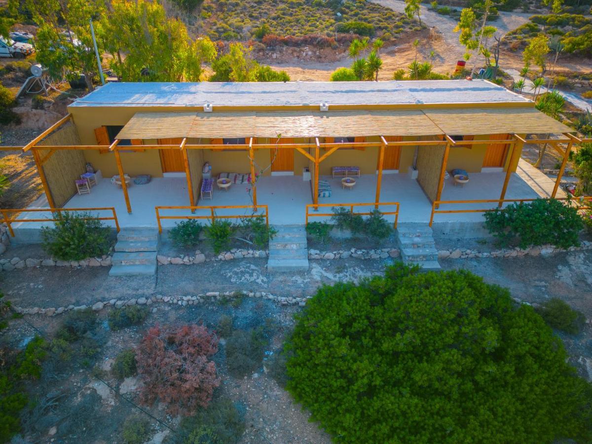Exoristoi Nature Suites Karave Exterior foto